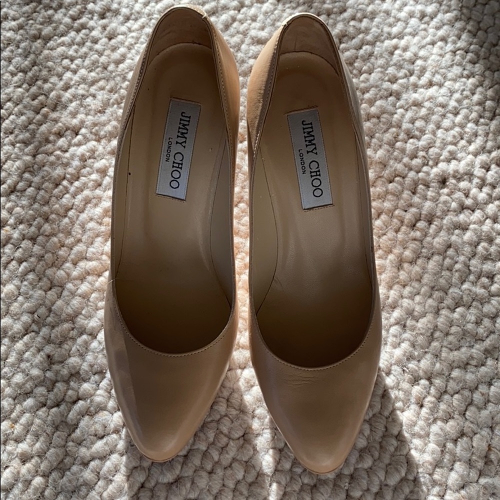 TAN JIMMY CHOO LONDON HEELS 🤍